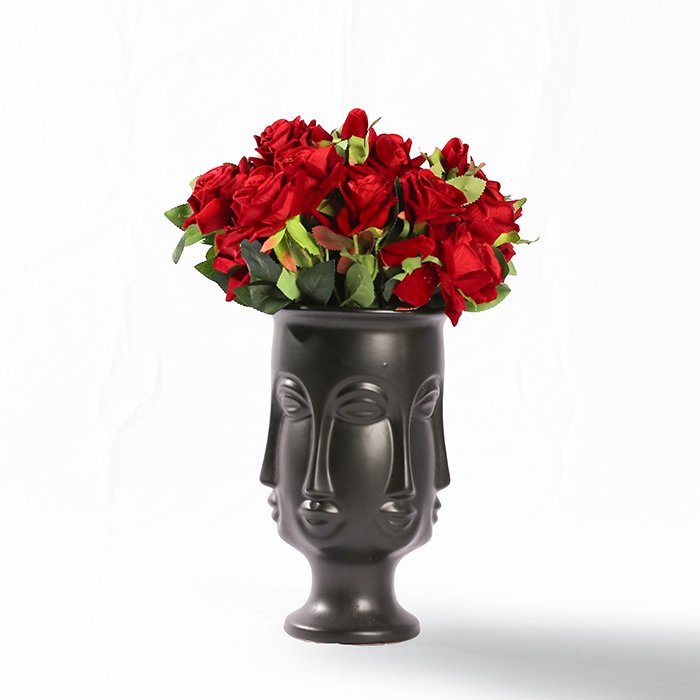 Rose Jouri Artificial